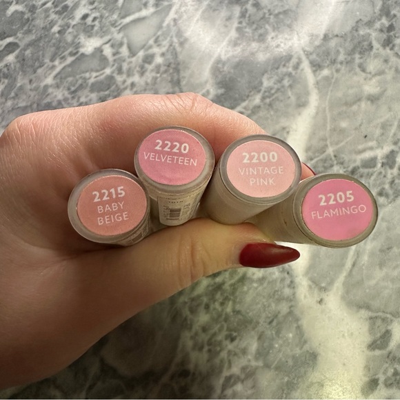 Undone Beauty Lipstick - Picture 2 of 4